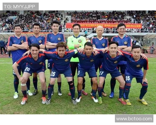 香港足球明星风采展示与精彩瞬间回顾